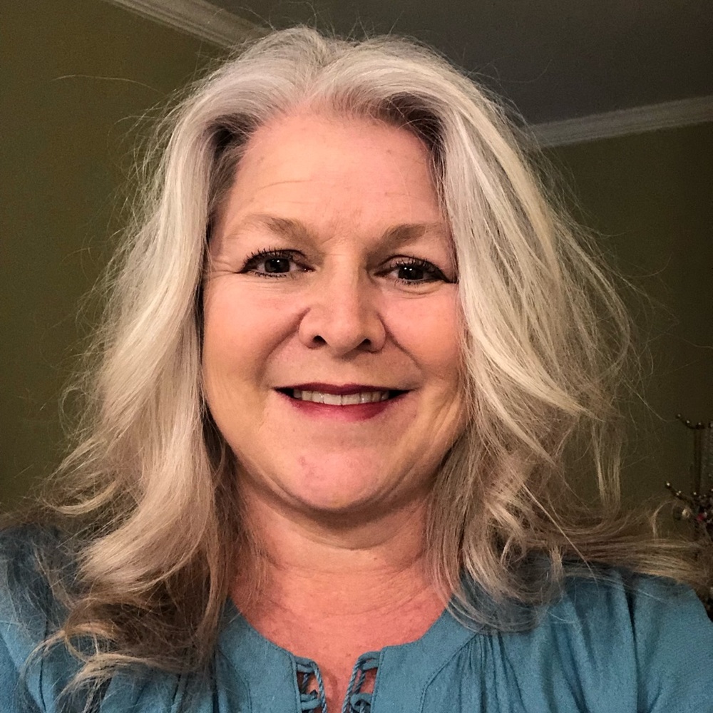 Meet your Posher, April